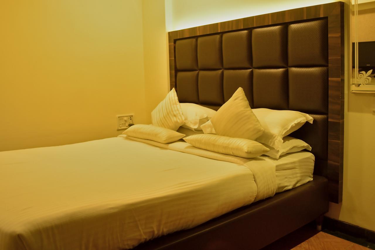 Hotel Heritage Dakshin Navi Mumbai Exterior foto