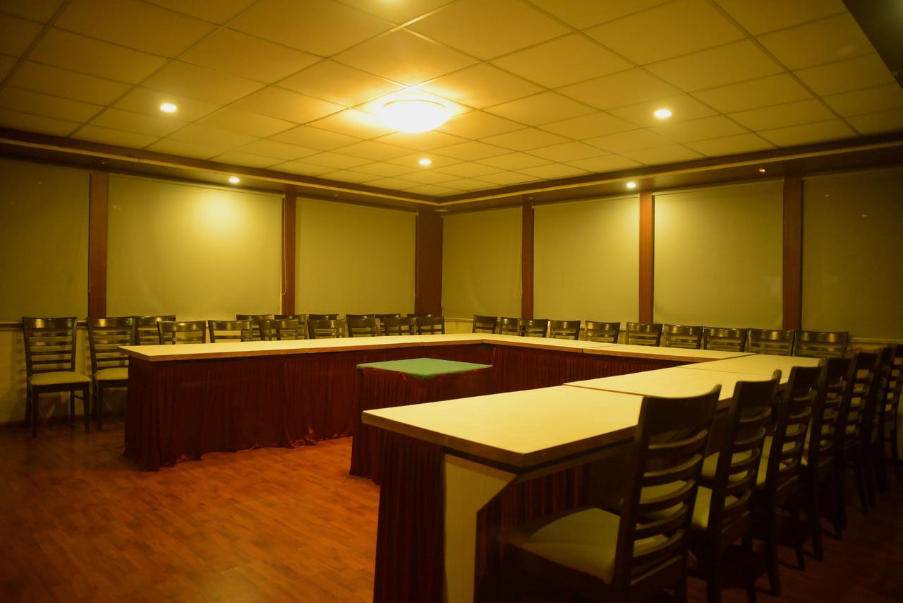 Hotel Heritage Dakshin Navi Mumbai Exterior foto