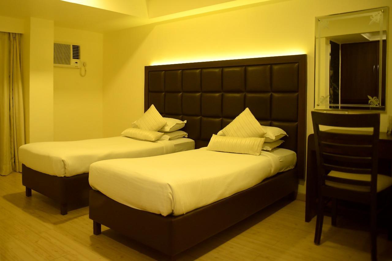 Hotel Heritage Dakshin Navi Mumbai Exterior foto