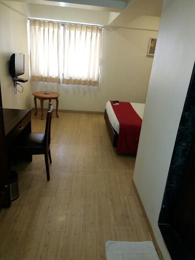 Hotel Heritage Dakshin Navi Mumbai Exterior foto
