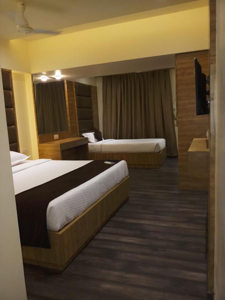 Hotel Heritage Dakshin Navi Mumbai Exterior foto