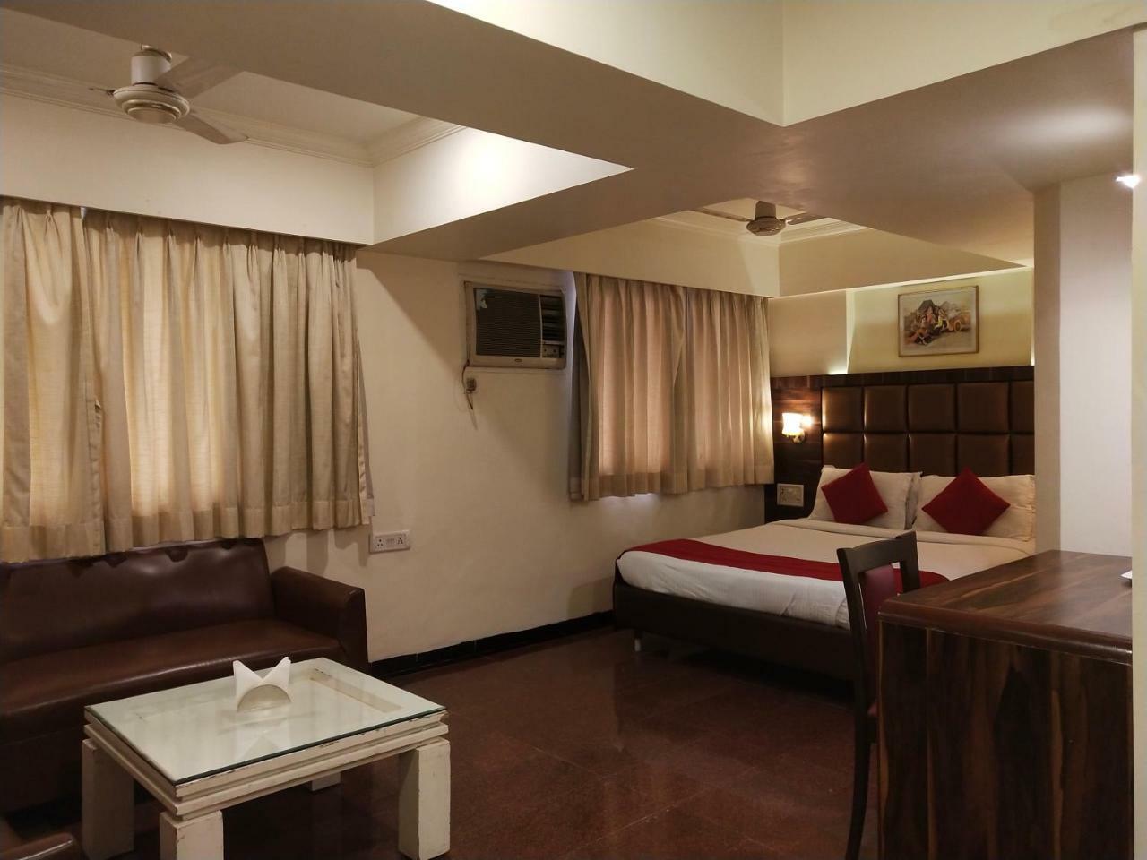 Hotel Heritage Dakshin Navi Mumbai Exterior foto